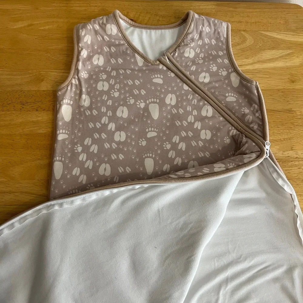 Copper Pearl Trek Sleep Bag Animal Tracks Wearable Blanket Mauve Neutral Large